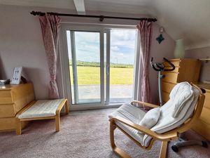 Photo 29- click for photo gallery